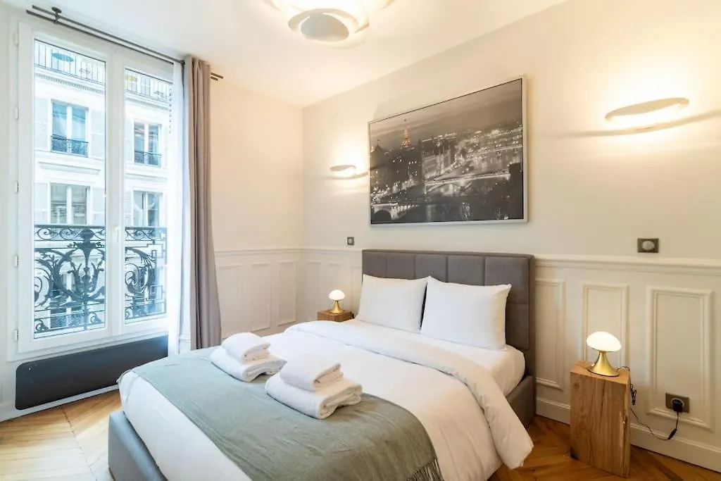 Apartment Appart 4Pers # 1 Bedroom # Ternes # Paris 17